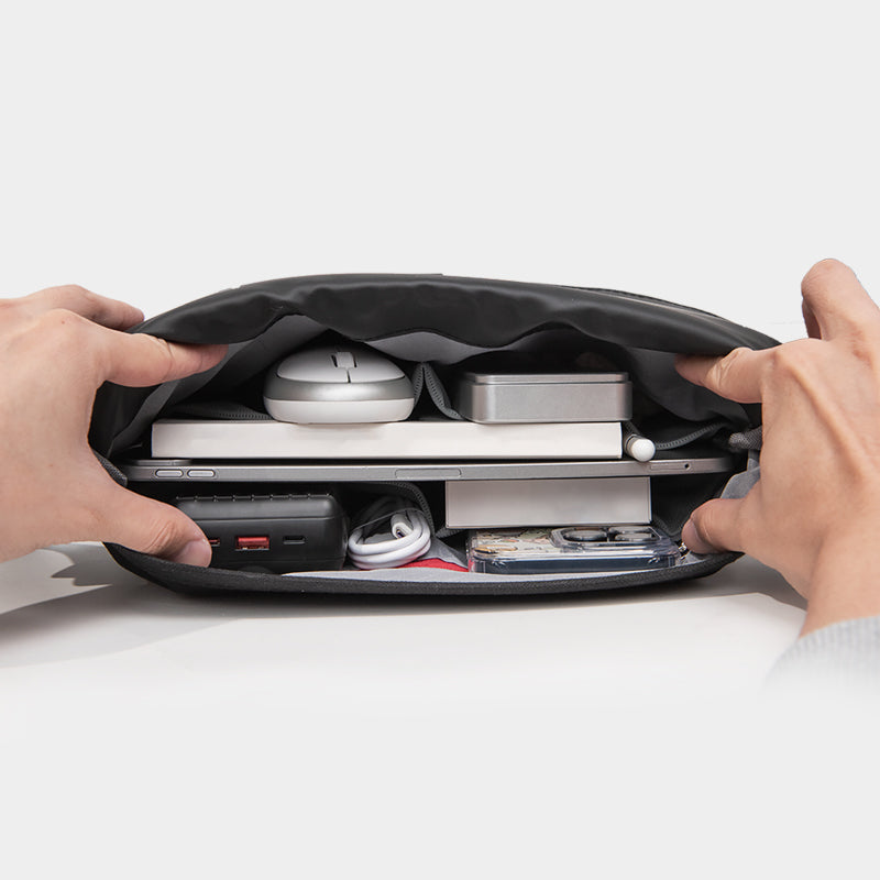 Space Exploration Cordura 1000D Naylon Çapraz Vücut Çantası