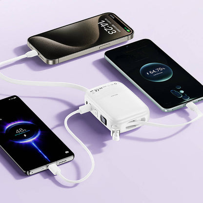 Wi-P042 Monaco Serisi Lightning ve Type-C Kablolu Dijital LED Göstergeli Askılı Powerbank 10000mAh